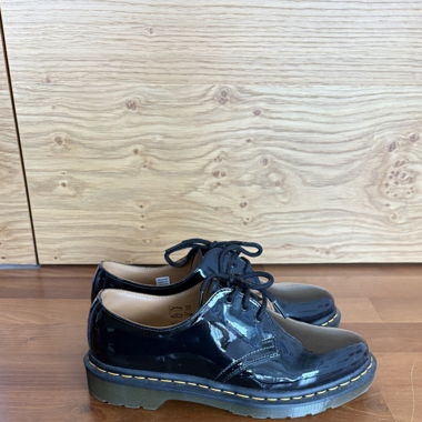 dr. Martens