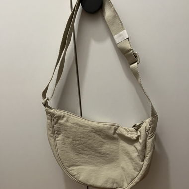 (virale) Uniqlo Tasche