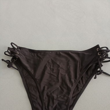 Bikini solo parte sotto