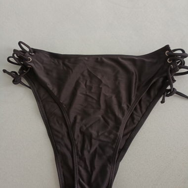 Bikini solo parte sotto