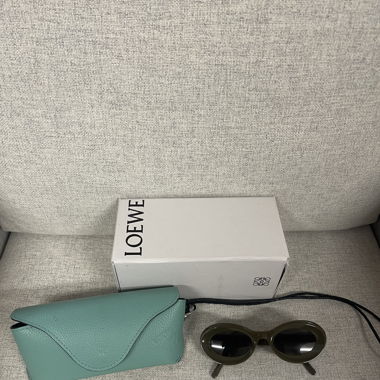 Lunettes de soleil Loewe