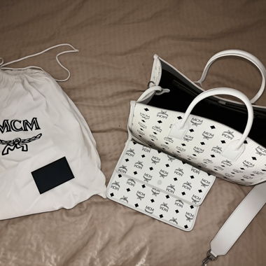 MCM München VI Tote Large White   
