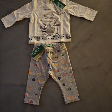Sweater and pants for babies 6 months