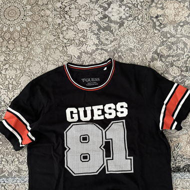 Guess shirt