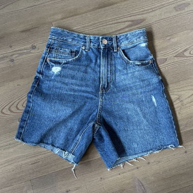 Stradivarius short jean 
