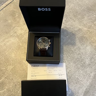 Elegante BOSS Herrenuhr Chronograph wie neu OVP