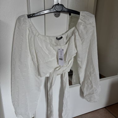 Blouse crop Frida offwhite Gina Tricot 36