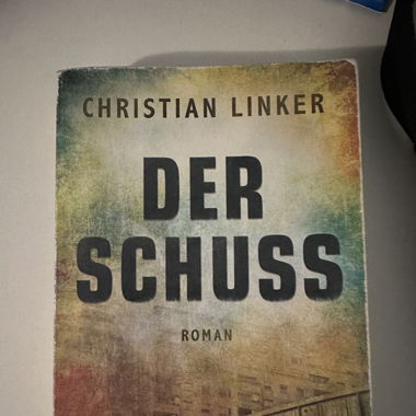 Das Buch, Der Schuss von Christian Linker