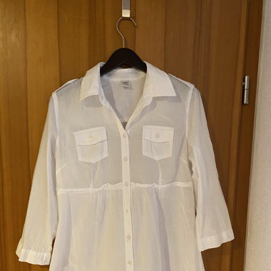 Weisse Sommerbluse