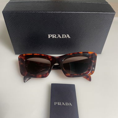 PRADA SUNGLASSES