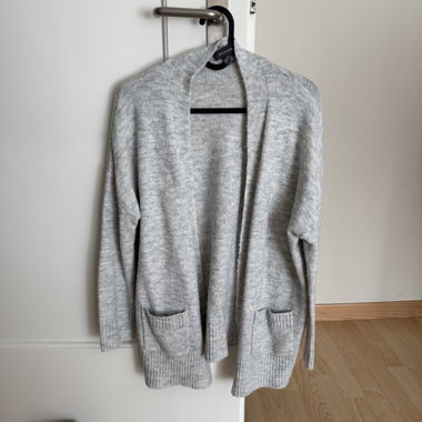 Grey Primark knitted cardigan XS
