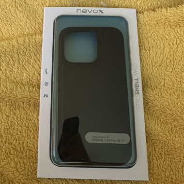 nevox iPhone 14 Pro case