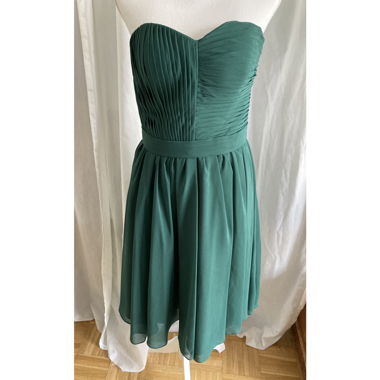 Tolles dunkelgrünes Kleid
