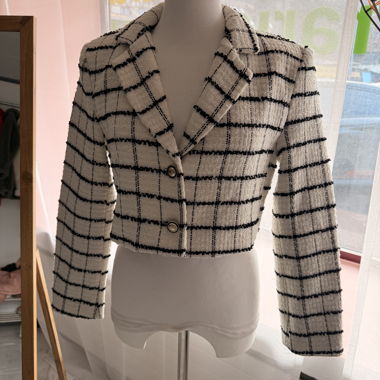 Giacca corta elegante a quadri di Zara taglia M Nuova
