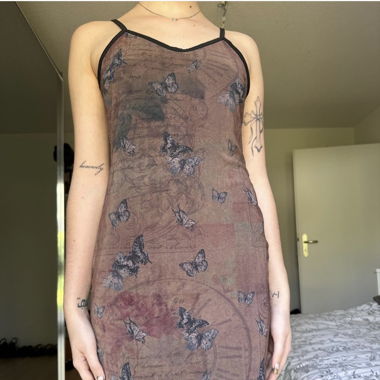 vintage butterfly dress 🤎🦋