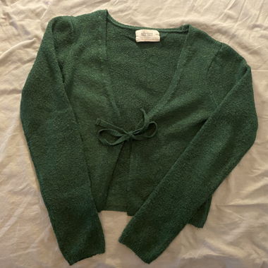 Cardigan in maglia verde con laccio