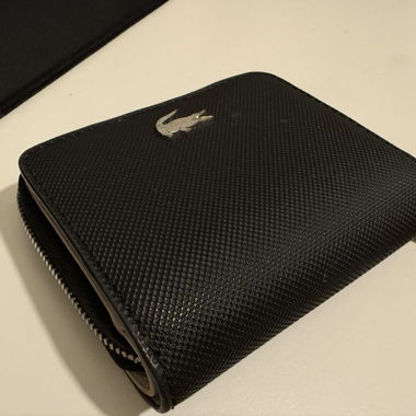 Portefeuille Lacoste