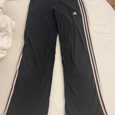 Adidas Jogginghose/ Trainer