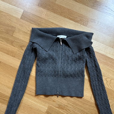 Langarm off-shoulder