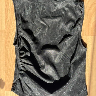 Top sans manches noir pailleté