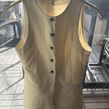 Haut beige rayé