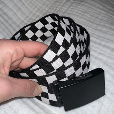 Black/white check belt