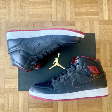 Nike Air Jordan 1 Mid  black/black-white-gym- red