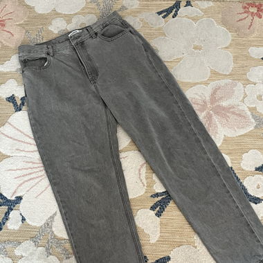 Graue Mom Jeans Pull & Bear 