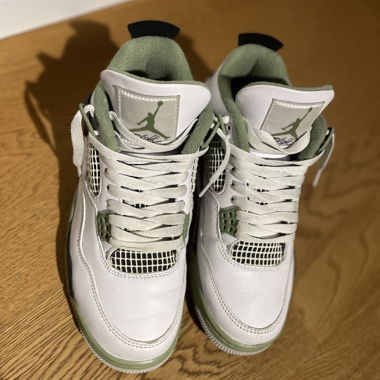 Jordan 4 high seafoam 