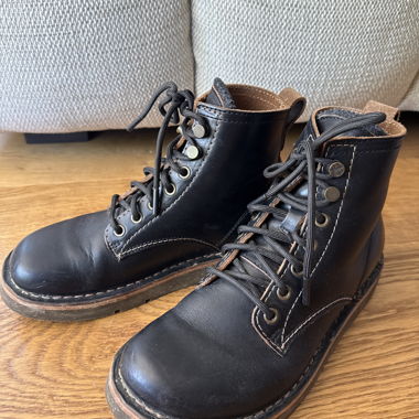 Schwarze Schnürstiefel aus Leder Birkenstock