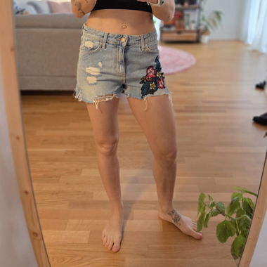 Shorts in denim Zara