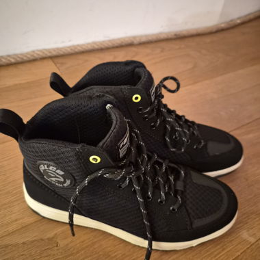 Moto Shoes