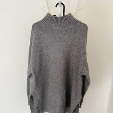 H&M grauer Strickpullover