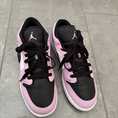 Sneakers Air Jordan 1 Low Pink Black