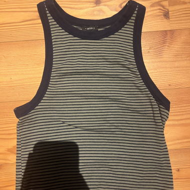Gestreiftes Tanktop