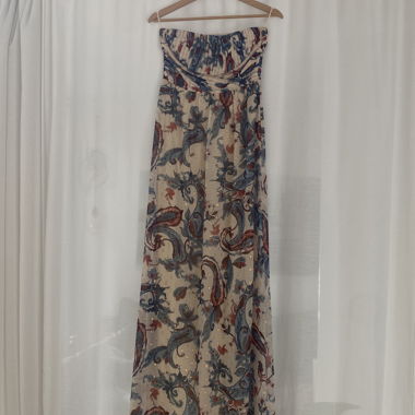 Robe longue sans bretelles à imprimé cachemire