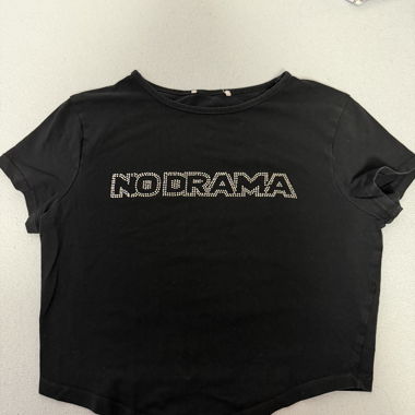 Schwarzes T-Shirt NO DRAMA