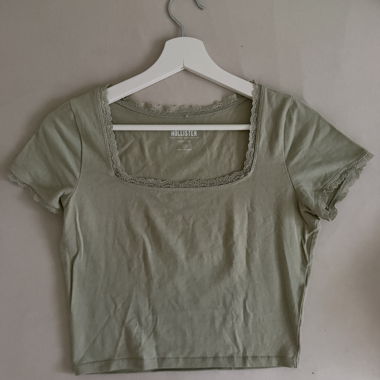 Hollister Baby Tee