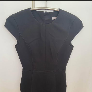 Robe noir 