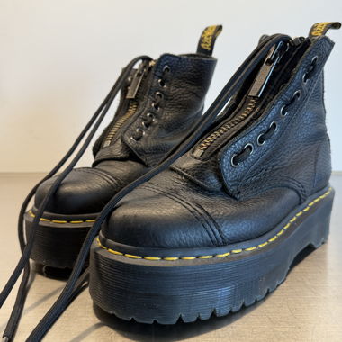Dr. Martens Jadon Platform Boots