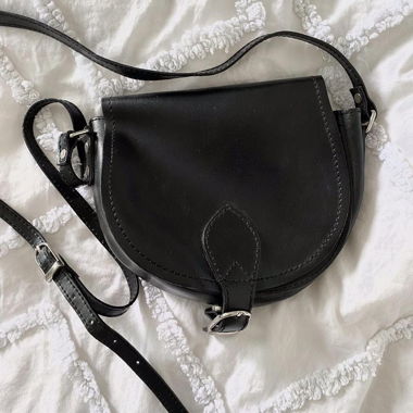 black handbag faux leather(?)