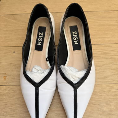 Ballerinas