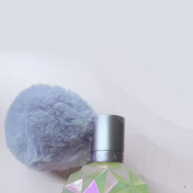 Ariana grande Perfume moonlight 
