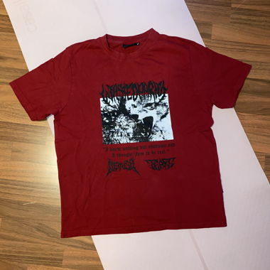 Wasted t shirt in rot