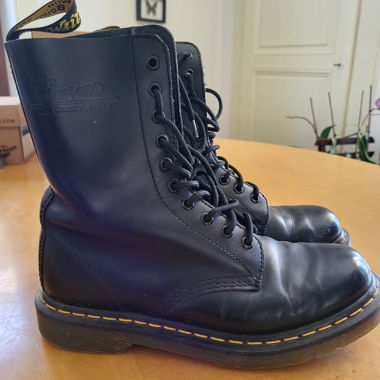 Stivali neri Dr. Martens