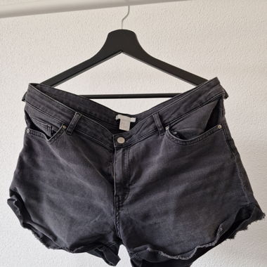 Hot Pants