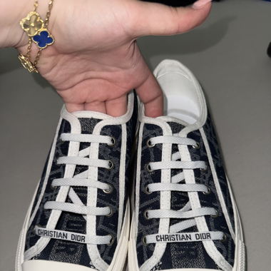Christian Dior Sneaker Nachgemacht