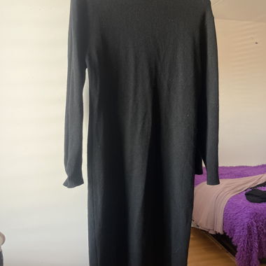 Abito maglione nero