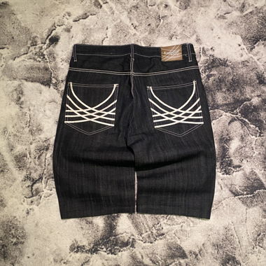 Evolution shorts 