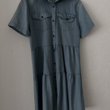 Blaues Hemdkleid
